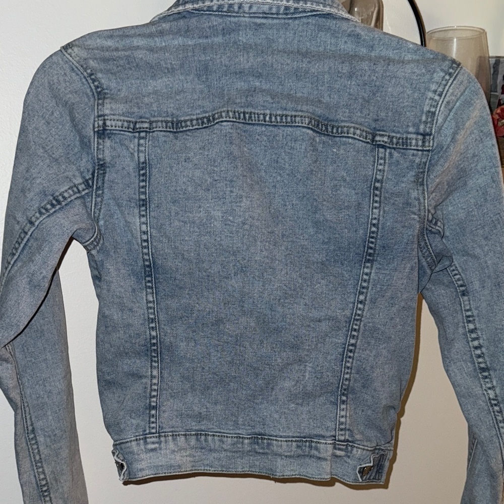 Classic Denim Jacket - Picture 3 of 4